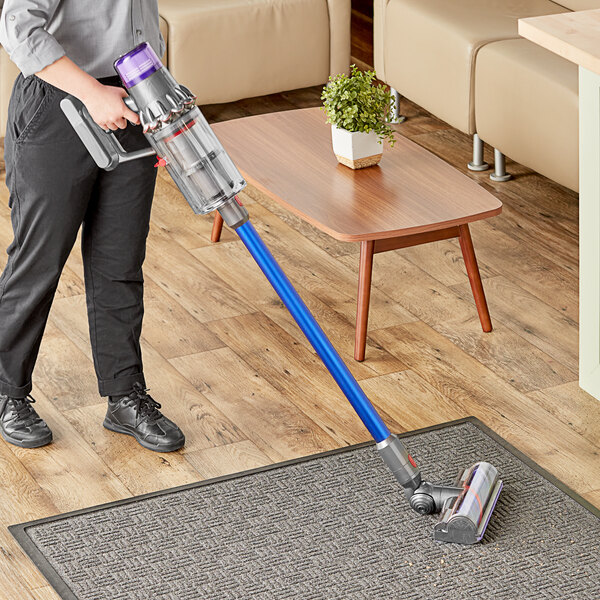 What Is the Best Vacuum Cleaner for Home Use?